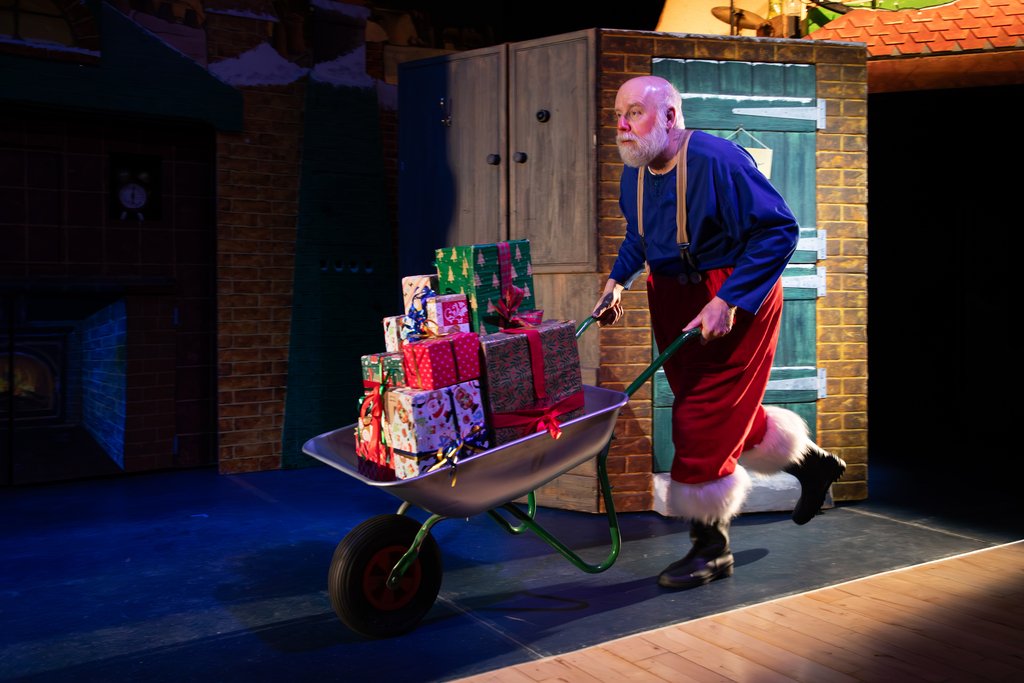 Raymond Briggs Father Christmas c.Jason Lock