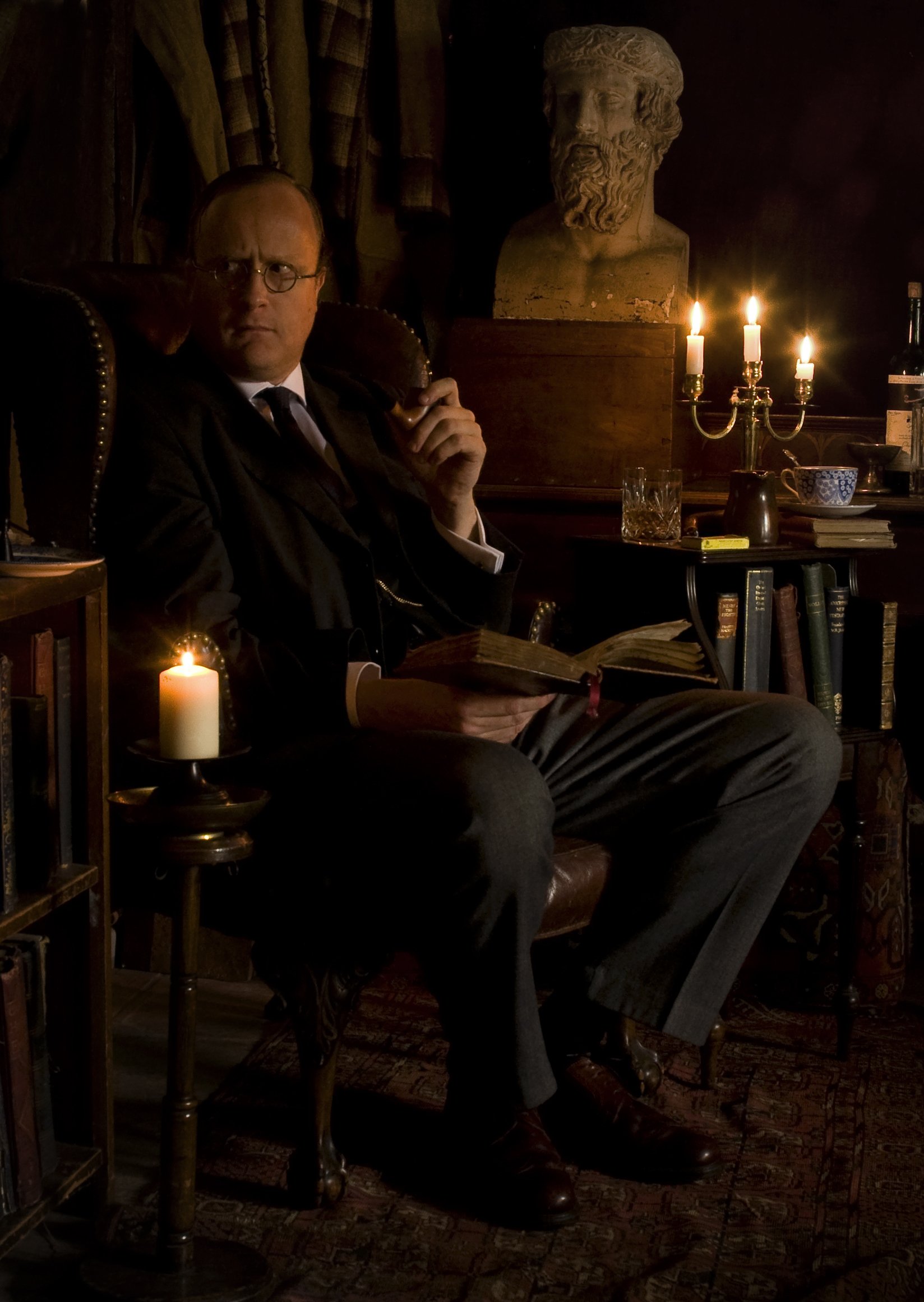 Robert Lloyd Parry as M R James 3 credit Shelagh Bidwell