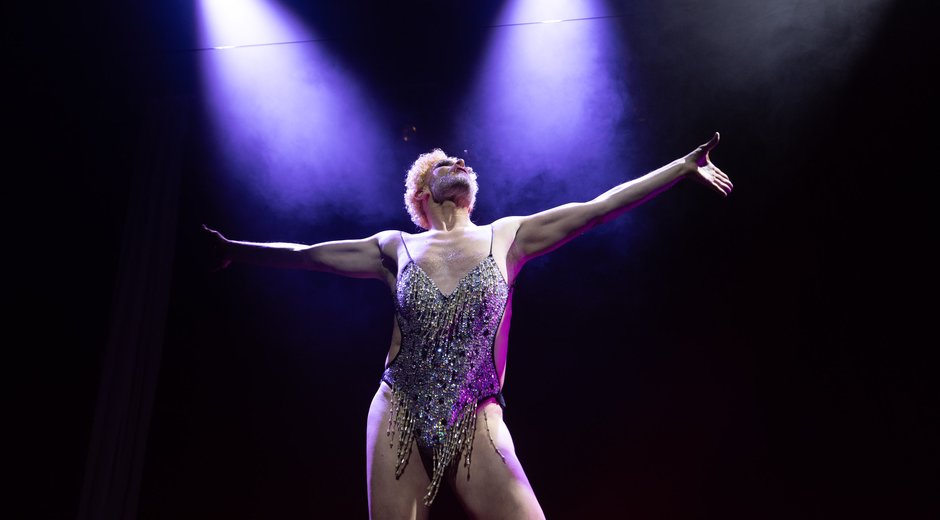 Suburbia - Jonny Woo